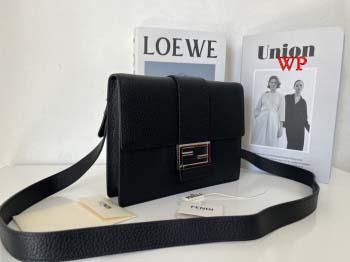 2022年秋冬高品質人気新作フェンディメンズのバッグ人気23-17-4