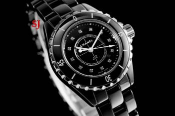 新作入荷 J12シャネル 腕時計38mm