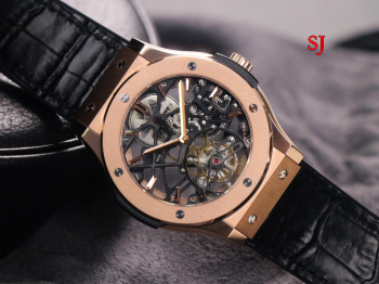 2022年原版復刻新作入荷 ウブロHublot 自動巻ムーブメント腕時計45mm