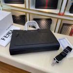 2022年秋冬新作入荷 フェンディメンズのハンドバッグ人気38*29*7Cm