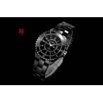 新作入荷 J12シャネル  女性腕時計33mm