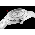 新作入荷 J12シャネル  女性腕時計33mm