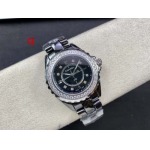 新作入荷 シャネルJ12 石英ムーブメント腕時計38mm