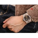 2022年原版復刻新作入荷 ウブロHublot 自動巻ムーブメント腕時計45mm