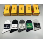 2022年秋冬新作フェンディ ブランド 新品靴下5足セット