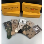 2022年秋冬新作ルイヴィトン ブランド 新品靴下5足セット