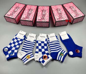 2022年秋冬新作ディオールブランド 新品靴下5足セット