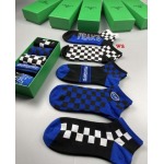 2022年秋冬新作プラダ ブランド 新品靴下5足セット