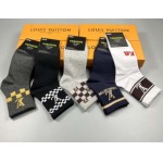 2022年秋冬新作ルイヴィトン ブランド 新品靴下5足セット