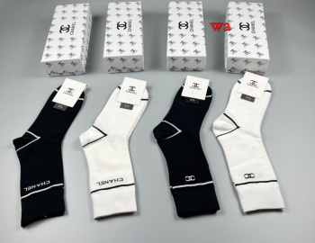 2022年10月秋冬新品シャネル  靴下4足セット