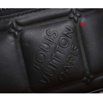 2022年11月秋冬高品質新作入荷ルイヴィトンM81611 ブランドバッグ 3Q工場 size：18.5x13x8CM