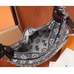 2022年11月秋冬高品質新作入荷ルイヴィトン M21752ブランドバッグ 3Q工場 size：23x13x6CM