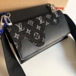 2022年12月秋冬高品質新作入荷ルイヴィトンM81013 ブランドバッグ  qiong工場22*17