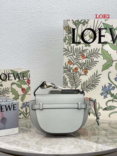 2023早春新作入荷原版復刻 LOEWE バッグ LOE2工場 SIZE:21*12.5*9cm