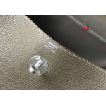 早春新作入荷原版復刻 エルメス Lindy   バッグ fuli工場 SIZE: 30 CM