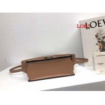 2023早春新作入荷原版復刻 LOEWE バッグ LOE2工場 SIZE:18.5/11/7cm