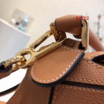 2023早春新作入荷原版復刻 LOEWE バッグ LOE2工場 SIZE:29-18-12