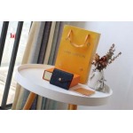 2023年2月20日新作入荷高品質ルイヴィトン M62935財布人気 size: 9.5x7.5x3cm