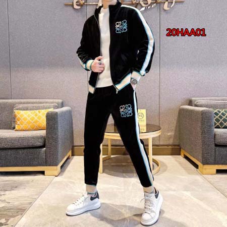 2023年4月13日新作入荷 LOEWE 厚手上下セット 20A01工場