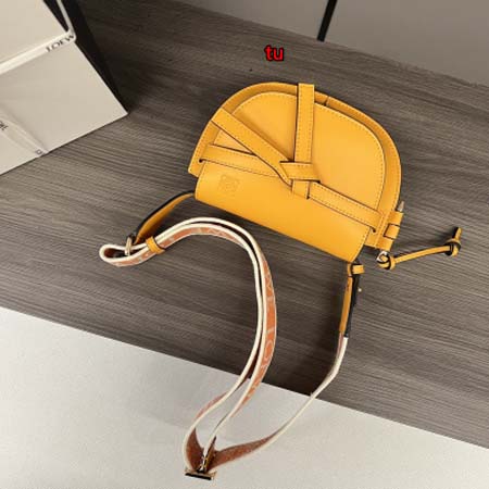 2023年4月新作入荷原版復刻 LOEWE バッグ tu工場 SIZE:15*12.5*9cm