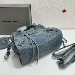 2023年春夏新作入荷 バレンシアガバッグ qb工場 size:26x13x18cm