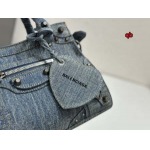 2023年春夏新作入荷 バレンシアガ バッグ qb工場 size:26x13x18cm