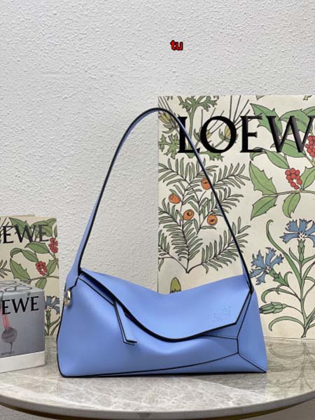 2023年4月新作入荷原版復刻 LOEWE バッグ tu工場...