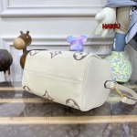 2023年4月19日新作入荷原版復刻ルイヴィトンバッグ m58947haiou工場★超厳選★入手困難な SIZE:20.5 x 13.5 x 12cm