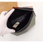 2023年4月20日人気新作入荷バーバリー  バッグ 80265571 zhuoyue工場27*6*15cm