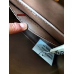 2023年4月20日人気新作入荷8BN335フェンディ バッグzhuoyue工場20cm-15.5cm-11cm