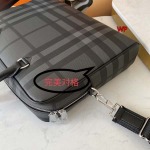 高品質新作入荷 バーバリー メンズの バッグ wp工場 size: 38×7×28cm