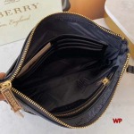 高品質新作入荷 バーバリーメンズのバッグ wp工場 size:28x18x4cm