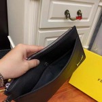 高品質新作入荷 フェンディメンズのバッグ wp工場 size:29-19cm