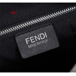 高品質新作入荷 フェンディメンズのバッグ  wp工場 size:23*16*5
