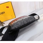 高品質新作入荷 フェンディメンズのバッグ  wp工場 size:18*20*7cm