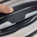 高品質新作入荷 エルメスメンズのバッグ wp工場 size:28*18*3Cm