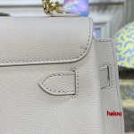 2023年5月30日原版復刻新作入荷 ルイヴィトンM21088 バッグ haiou工場23 x 17 x 10