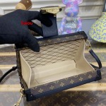 2023年5月30日原版復刻新作入荷 ルイヴィトンm45943 バッグ haiou工場size:20*5*12.5cm