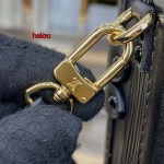 2023年5月30日原版復刻新作入荷 ルイヴィトンM20532 バッグ haiou工場size:20*5*12.5cm