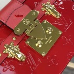 2023年5月30日原版復刻新作入荷 ルイヴィトン M40273バッグ haiou工場size:20*5*12.5cm