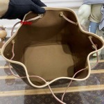 2023年5月30日原版復刻新作入荷 ルイヴィトンM40818 バッグ haiou工場size:27×27×21cm