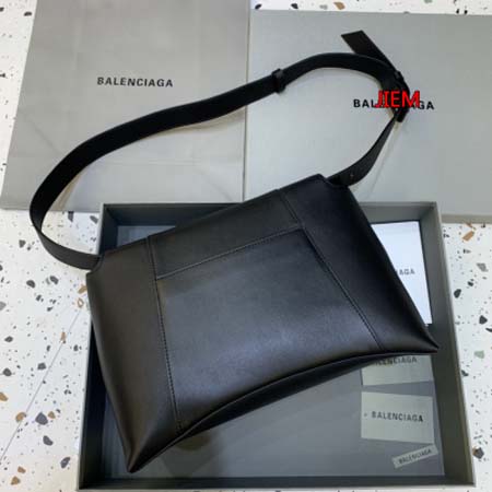 原版復刻新作入荷 Hourglass bag  バレンシアガバッグ 工場人気販売中 SIZE:32-16-21cm