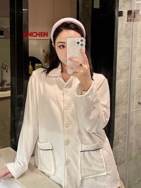 2023年6月29日人気新作入荷高品質ルイヴィトン部屋着 jinchen工場