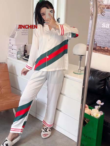 2023年6月29日人気新作入荷高品質グッチ部屋着 jinchen工場