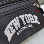 原版復刻新作入荷 バレンシアガバッグ 工場人気販売中 SIZE:31*7*15