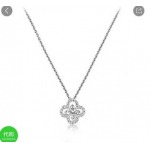 人気新作入荷ルイヴィトンネックレス+ピアス激安 jp3工場