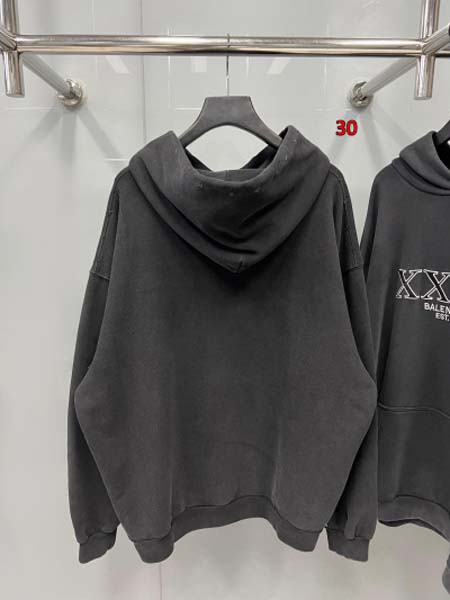 2023年7月25日新作入荷人気バレンシアガスウェット 30工場