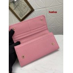 2023人気新作入荷プラダ財布 HUAHUA 工場 SIZE:19*10cm