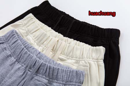 2023年8月9日早秋新作入荷人気 AMI 半ズボン HUACH工場