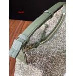 2023年早秋新作入荷高品質 LOEWE バッグ  LOW1工場 size:27-21-16.5cm